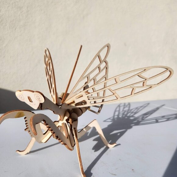 Wood Praying Mantis Decor Bookshelf Decoration Insect Wooden Handmade Bug Bugs I - Picture 3 of 8